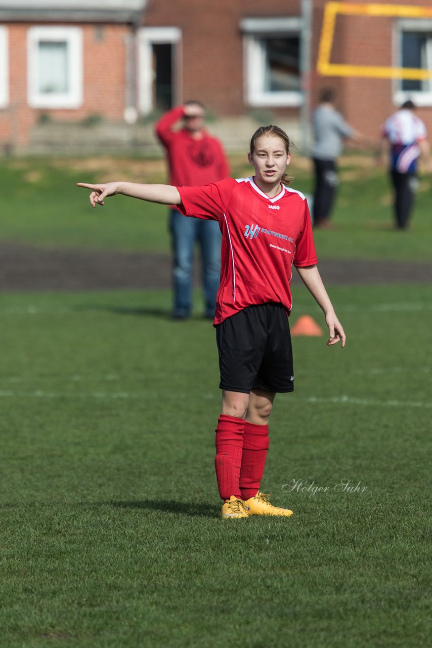 Bild 58 - C-Juniorinnen Kieler MTV -  MTSV POlympia Neumuenster : Ergebnis: 1:0